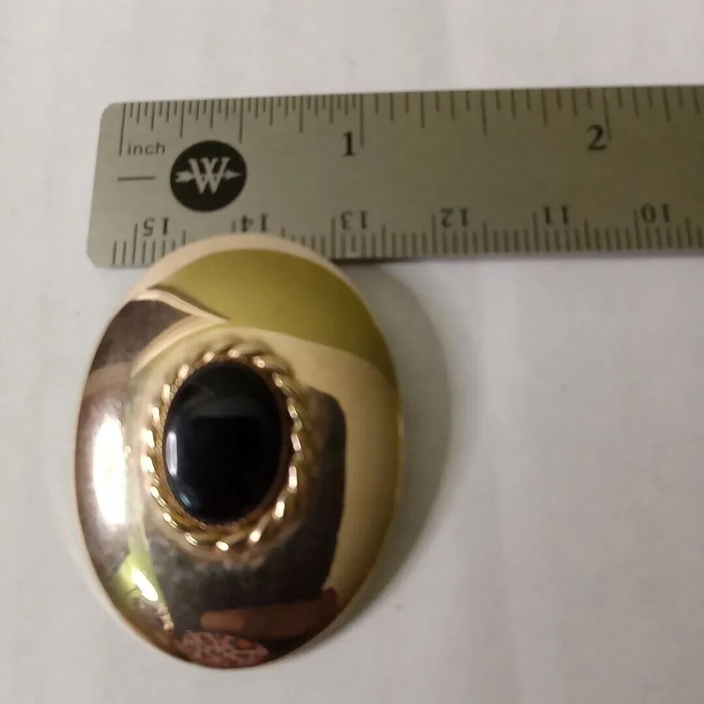 Sarah Coventry Brooch FLAWED- considerable amount of tarnish
